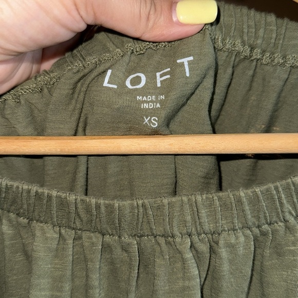 LOFT- Green Lace Puff Sleeve Tee size XS - Picture 4 of 6